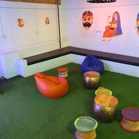 Santkripa Backpackers 400 Mtr From Railway Station-2